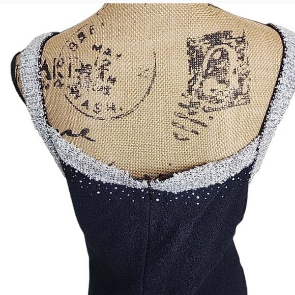 ST. JOHN Collection Women's Wool Blend Black Metallic Pearls Shimmer Dress. - Picture 5 of 11